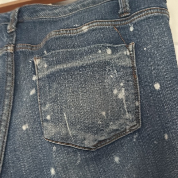 Mossimo Denim, Mid-Rise Skinny distressed jeans. Size 12/31 - Picture 1 of 9